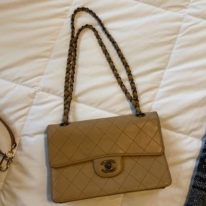 Vintage Chanel quilted bag